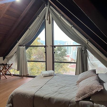 Pousada Casa Da Pedra Blumenau Kültér fotó