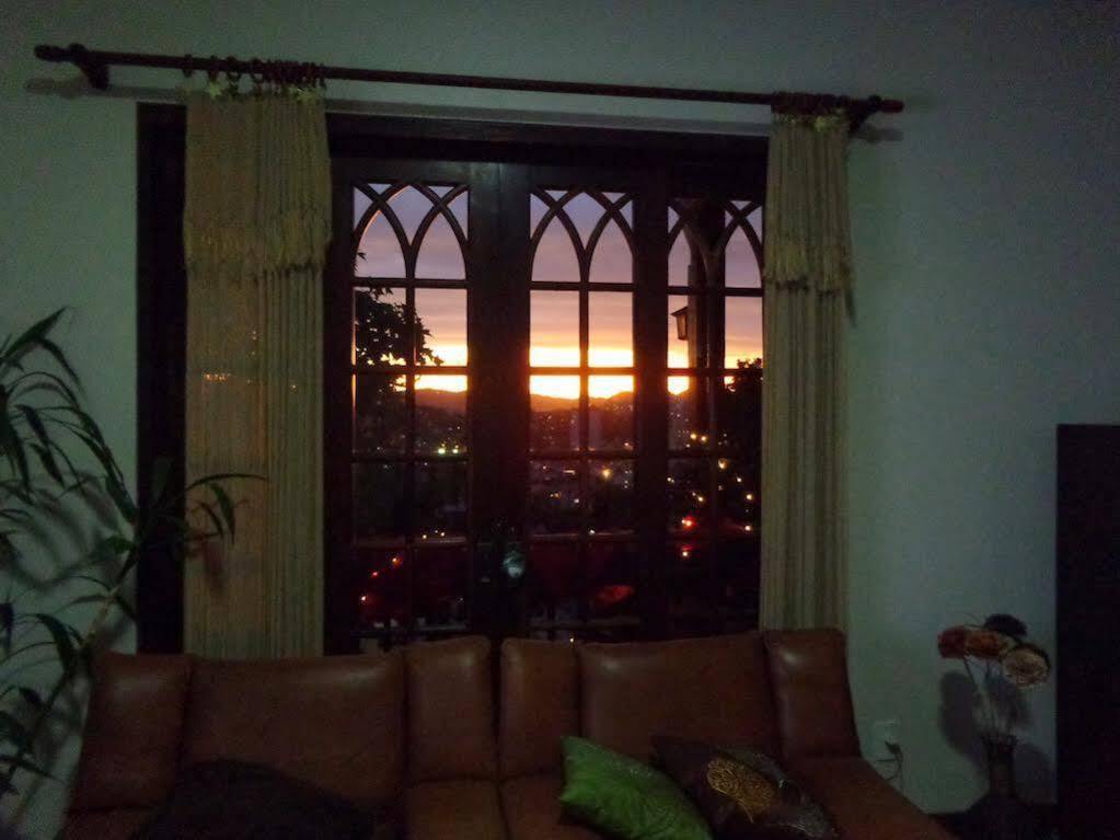 Pousada Casa Da Pedra Blumenau Kültér fotó
