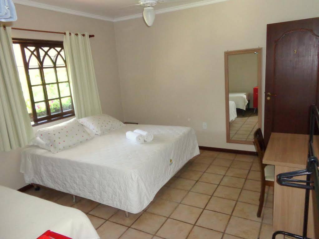 Pousada Casa Da Pedra Blumenau Kültér fotó