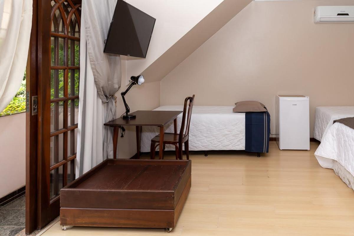 Pousada Casa Da Pedra Blumenau Kültér fotó